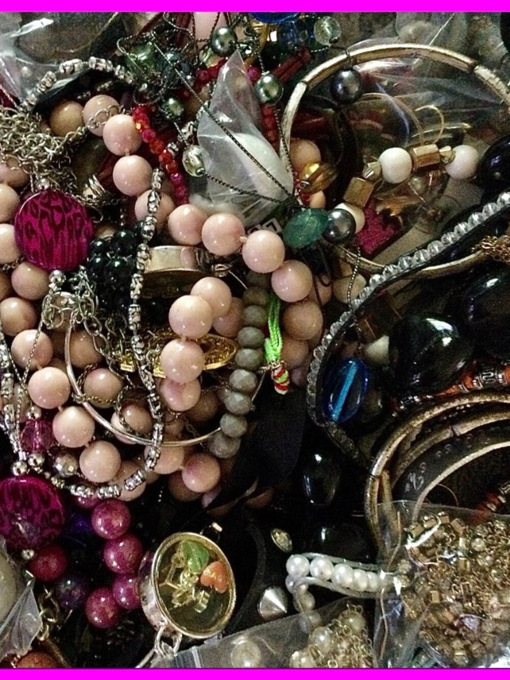 Wearable Jewelry, Lot H, 5 lbs